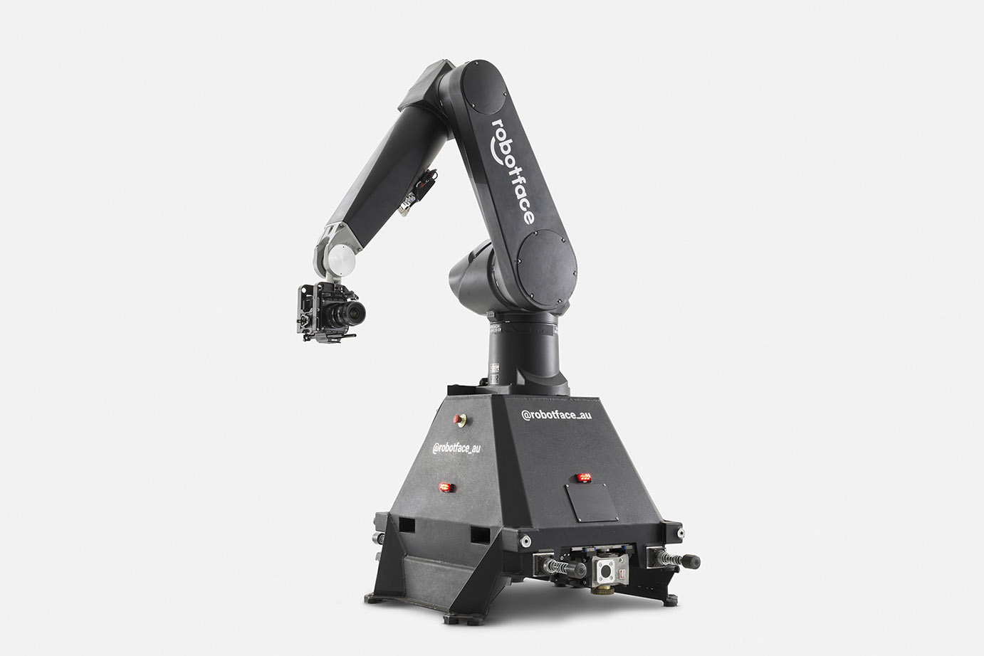 BOLT Motion Control Robot & Tracks studio view