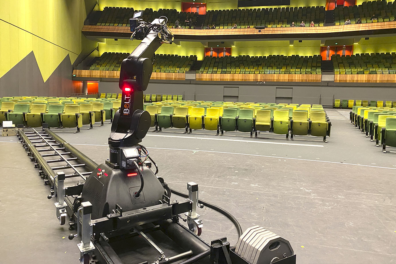BOLT Jr+ Motion Control Robot & Tracks studio view 9