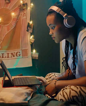 Officeworks Chromebook TVC