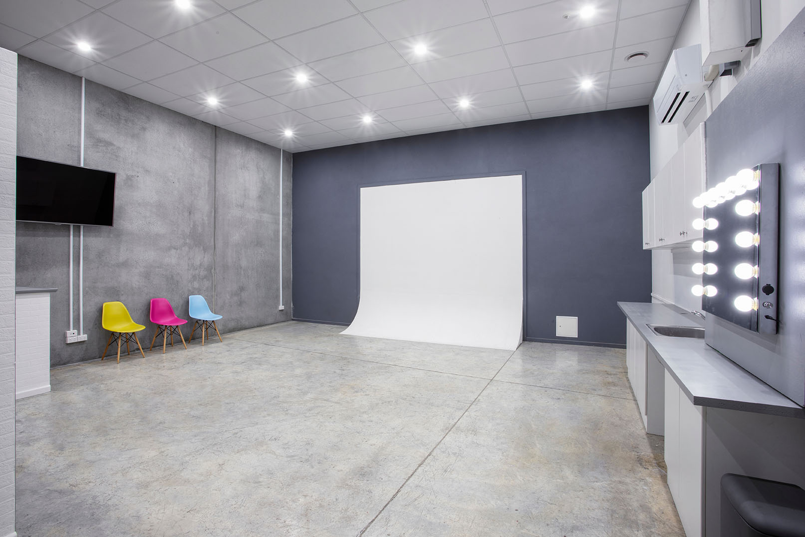 Studio B studio view